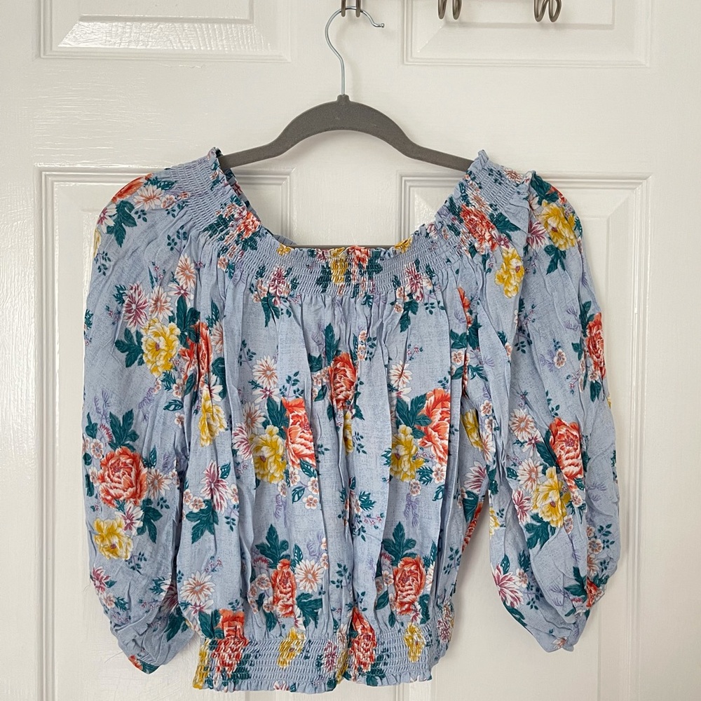 Forever 21 Floral Off the Shoulder Top - Picture 3 of 4